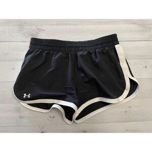 Womens Under Armour Black Shorts XS‎